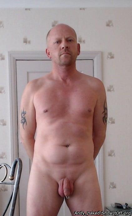Just another naked pic
