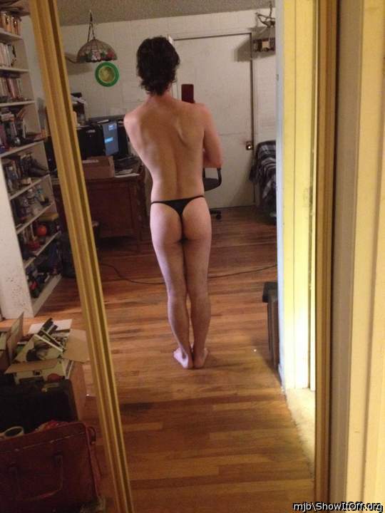 Perfect little ass baby.
