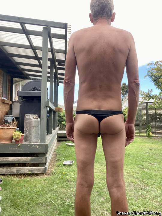 Photo of a dick from Shaven