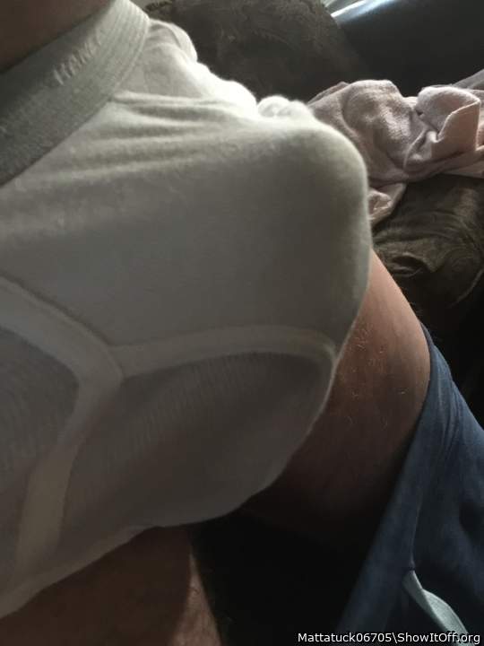 What a sexy great bulge mate