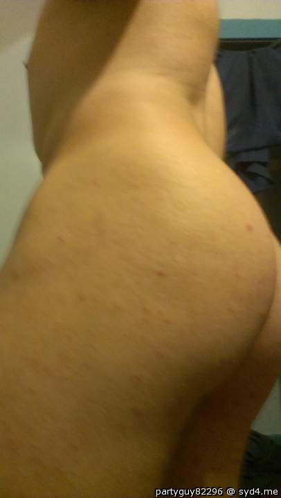 Photo of Man's Ass from partyguy82296