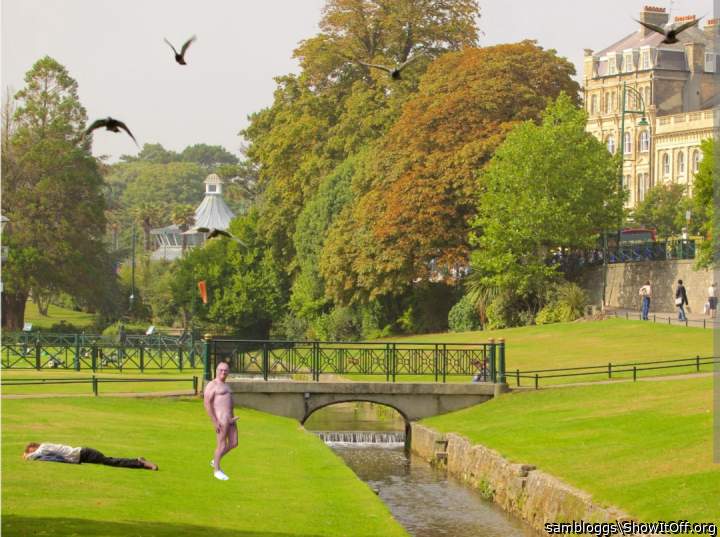 Bournemouth lower gardens. 2.