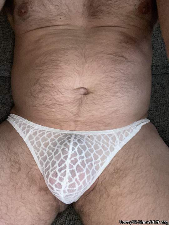 Damn! That is such a sexy pic! Turned on big time, 