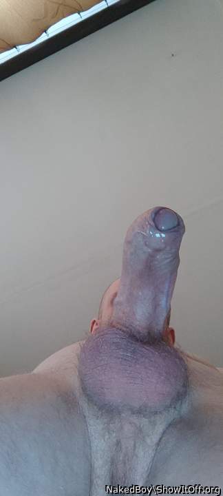 Just wanna say what a great view girls. I hope you�re gettin