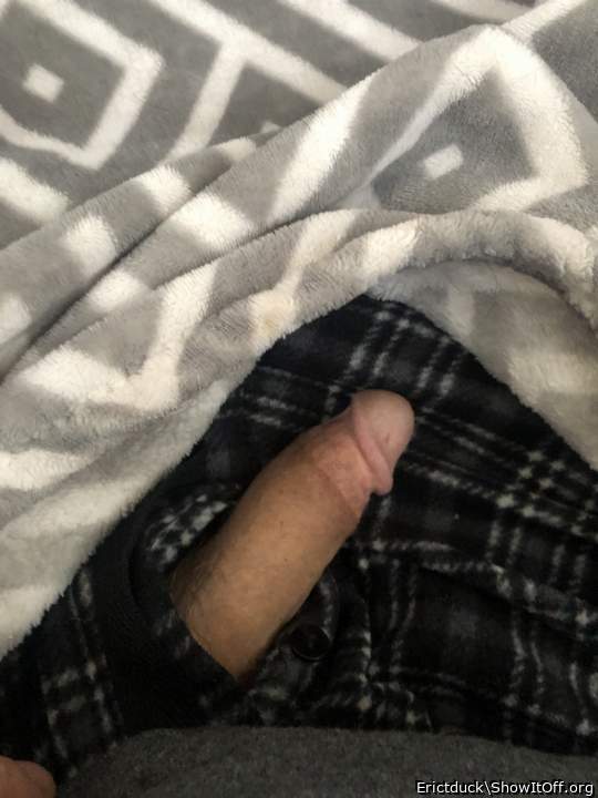 Photo of a hot dog from ED_nicecock