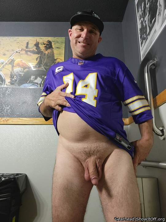 Definitely would love too be right under them yumm