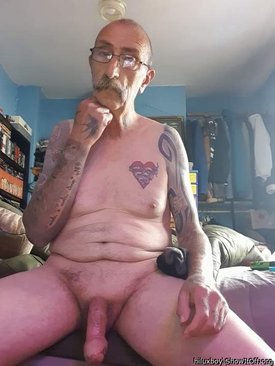 Photo of a purple headed monster from hiluxboy