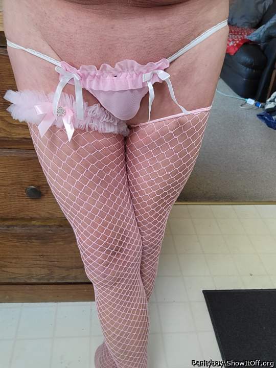 I WANT TO BLOW YOU CUM IN MY MOUTH