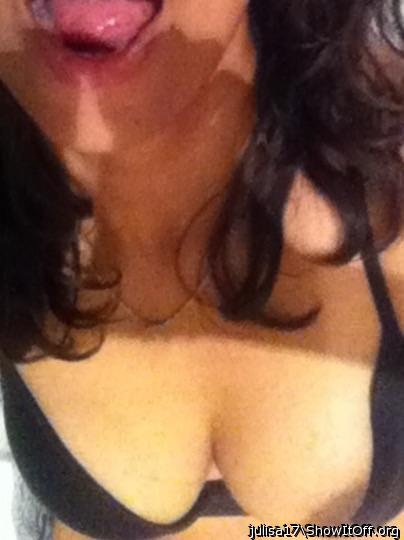 Mmmm love to titty fuck you and shoot a load onto your lovel