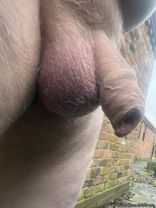 Photo of a drain pipe from Fatc0c