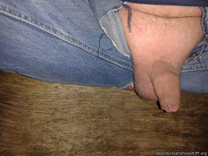 Wow pretty lil Cock sir