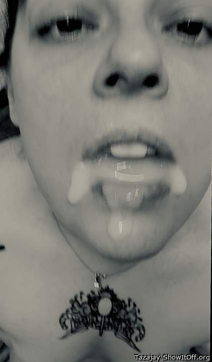 Mmmm would love to give you a kiss &#128139;