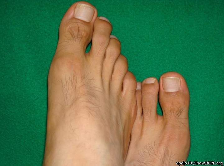 Oh fuck yeah let me suck and kiss em while I jack off bro