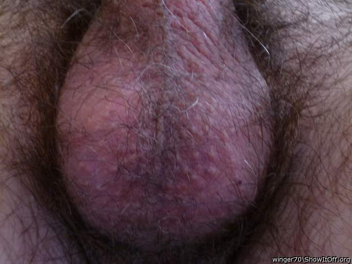 HOT BALLS CLOSE-UP    