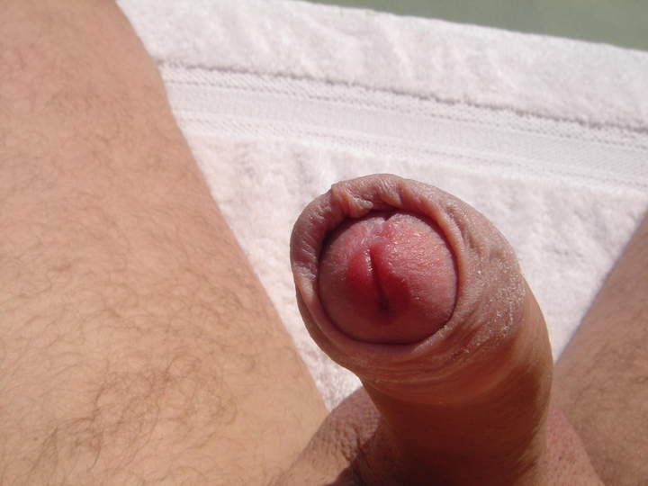 love that pee hole 