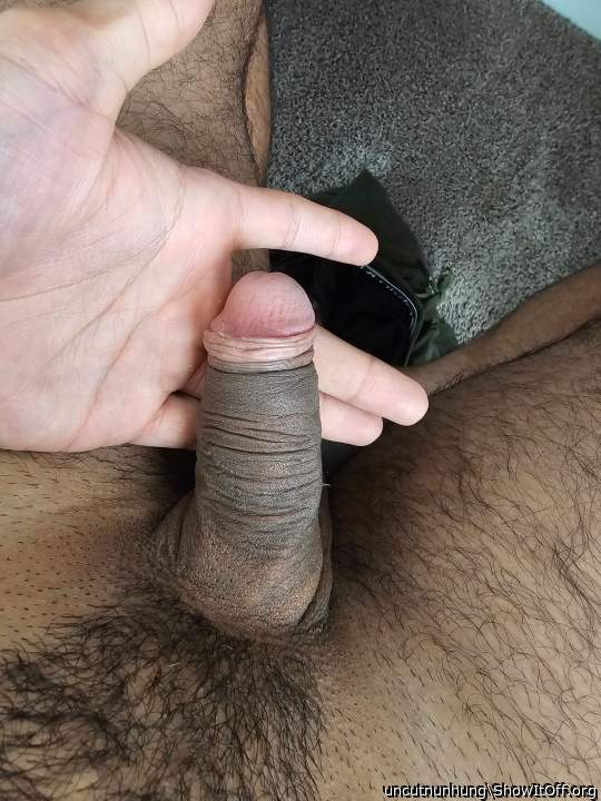 Photo of a sausage from uncutnunhung