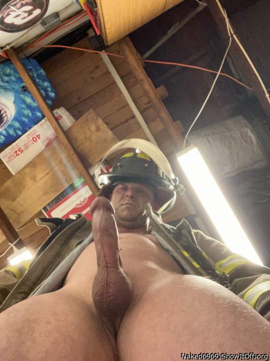 What a lovely point of view !  Great camera angle also! 