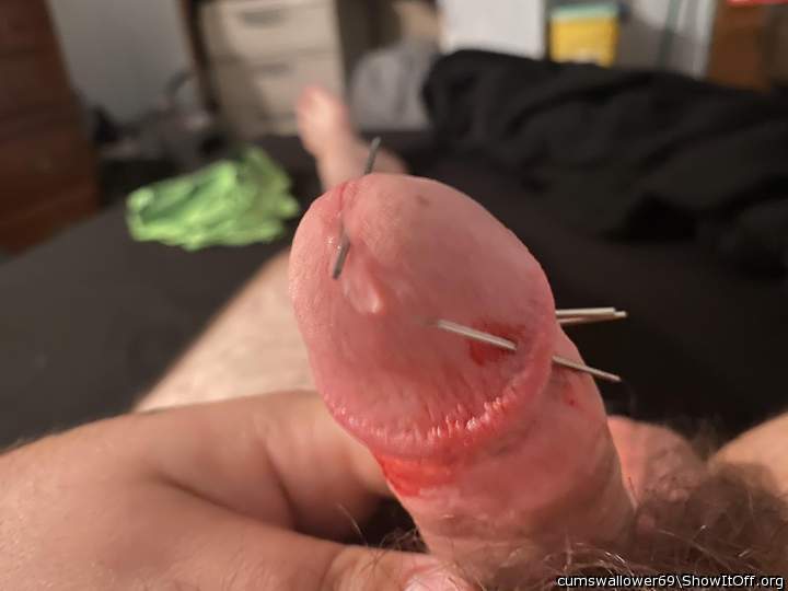 Photo of a stiffie from cumswallower69