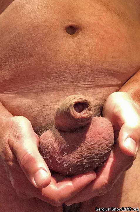 yes very good fondle the nutsac 