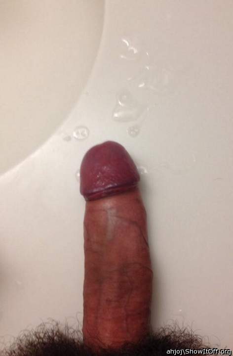 Photo of a short leg from ahjoj