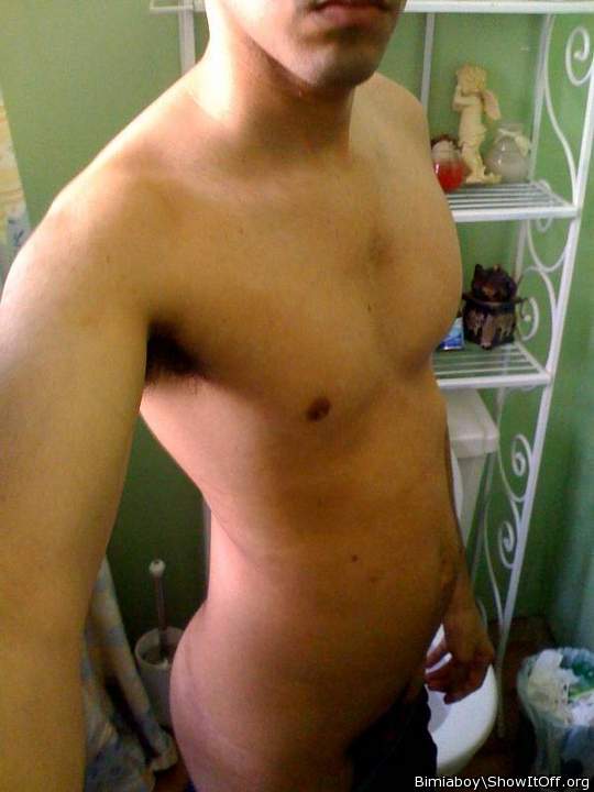 AWESOME ATHLETIC BODY  