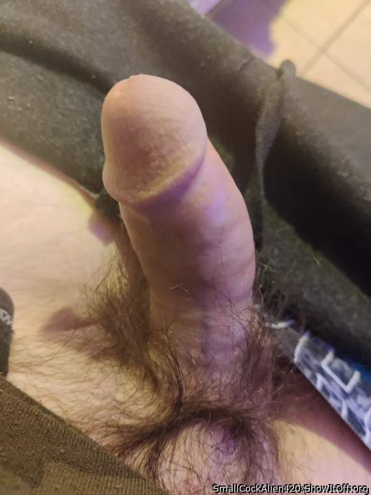 Photo of a shaft from SmallCockAlien420