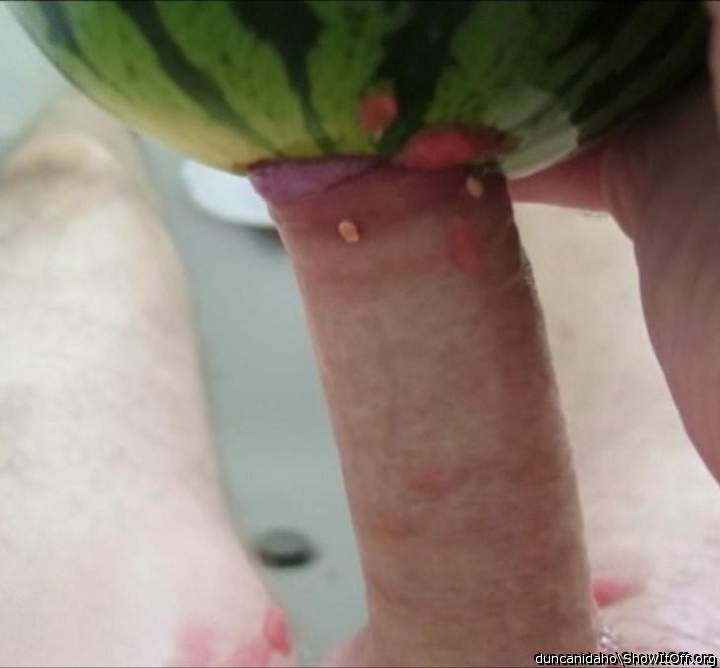 another shot from that melon video!