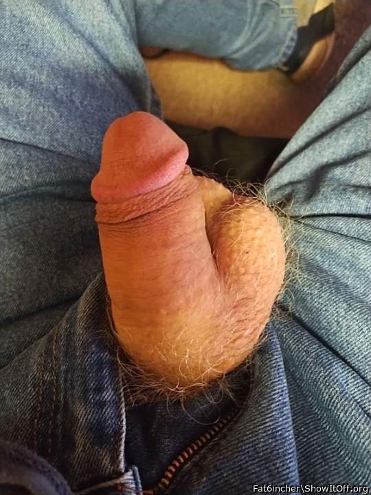 So BEAUTIFUL pictures! Good work. 