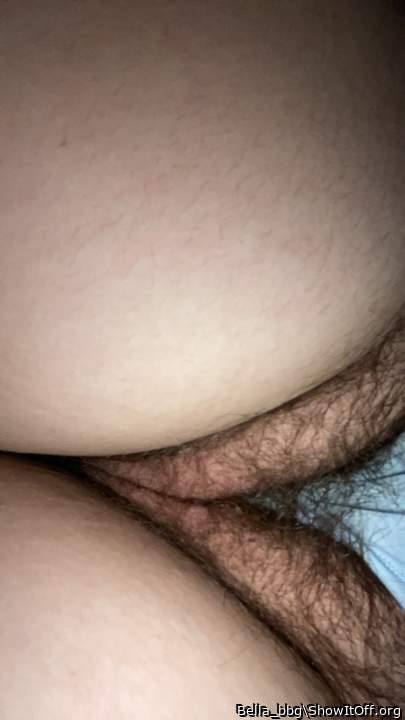 Wanna kiss your fuzzy pussy