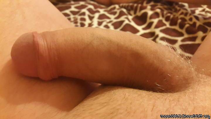 sooooooooooo sexy    