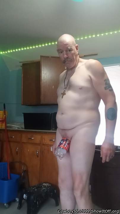 Photo of a bald-headed mouse from CowboyJohn999