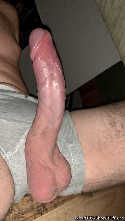 What a stunning cock.