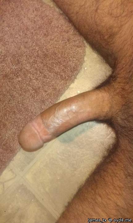 Delicious looking rock hard cock &#128539;&#128525;