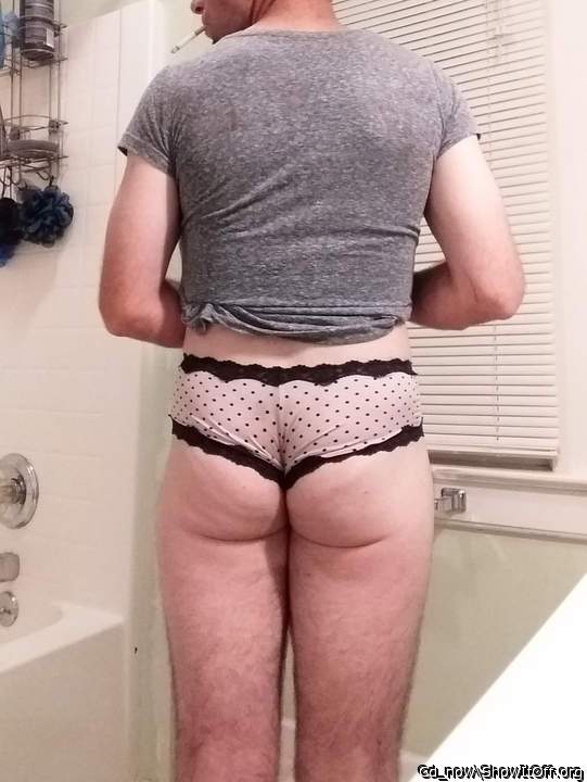 Photo of a jackhammer from Cd_now