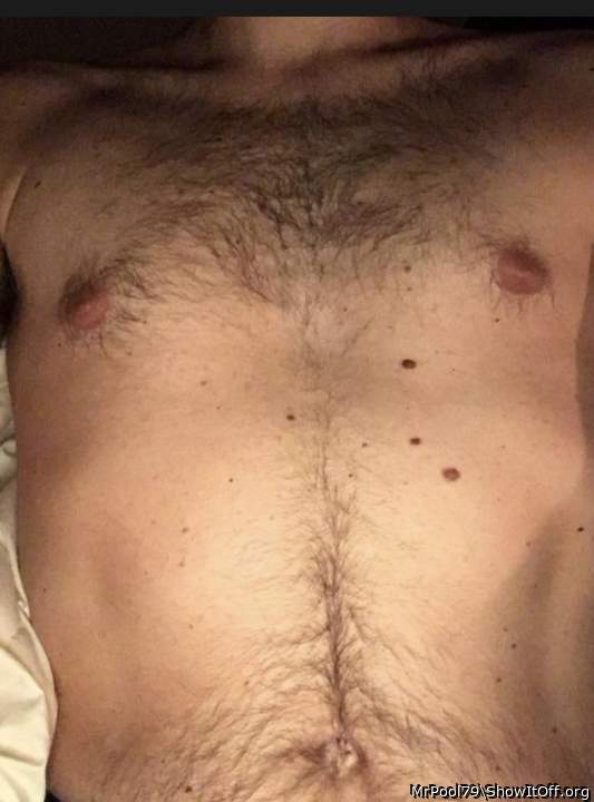 Photo of a bald-headed mouse from MrPool79