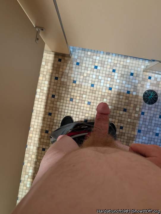 Photo of a third leg from Hardatlunch1981