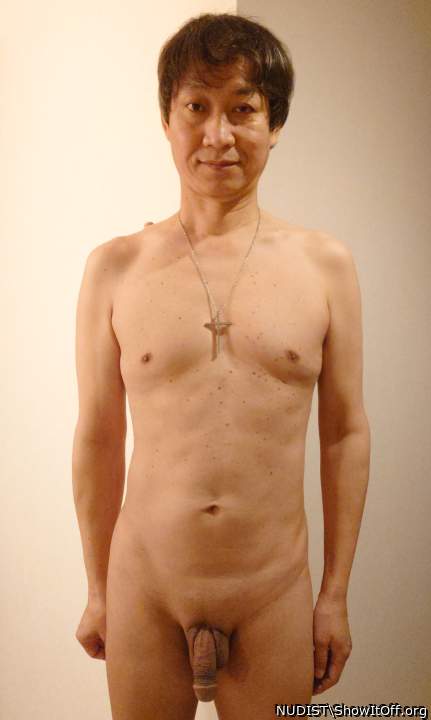 JAPANESE MALE NUDE AND SHAVED "OCHINCHIN"