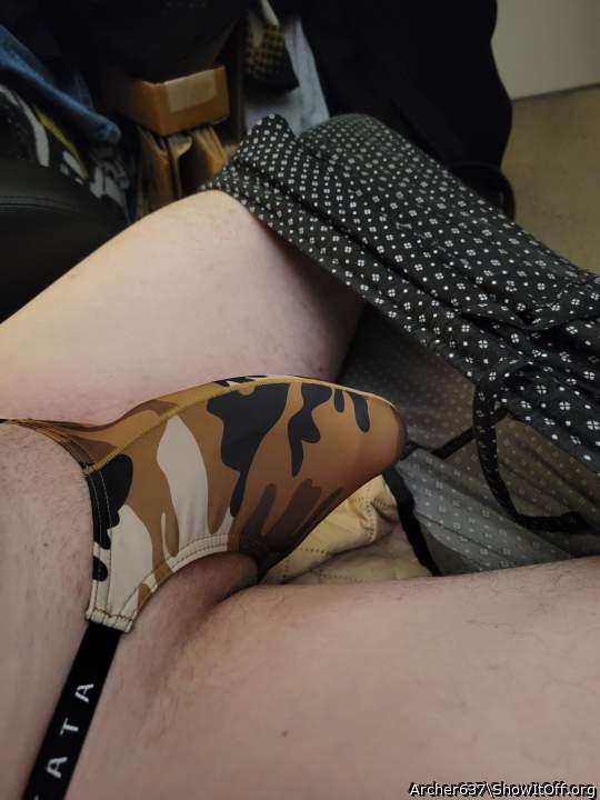 Tan camo thong