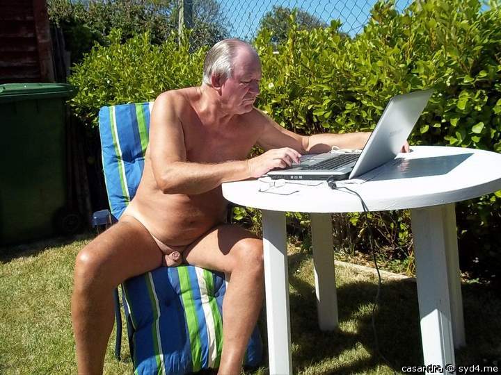 naked Garden Freedom