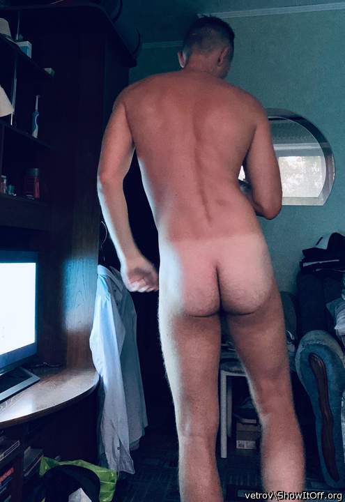 GORGEOUS HOT SEXY BARE ASS    