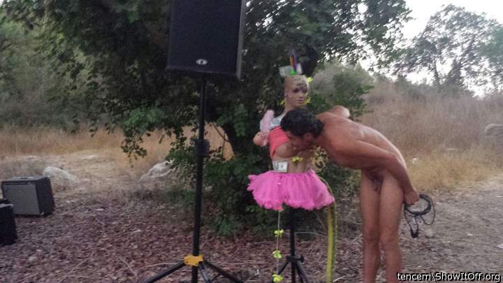 Riggin' naked 4
