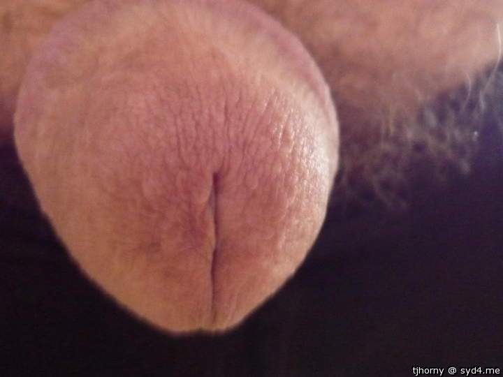 Nice cock slit!!