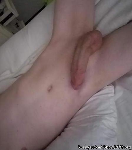 We both Would like to suck that cock hard and make it cum