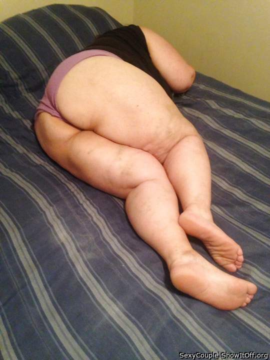 I want to peel those panties off and slide my cock in her so
