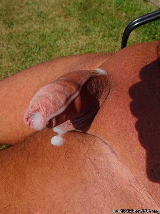 I love these style cum pics