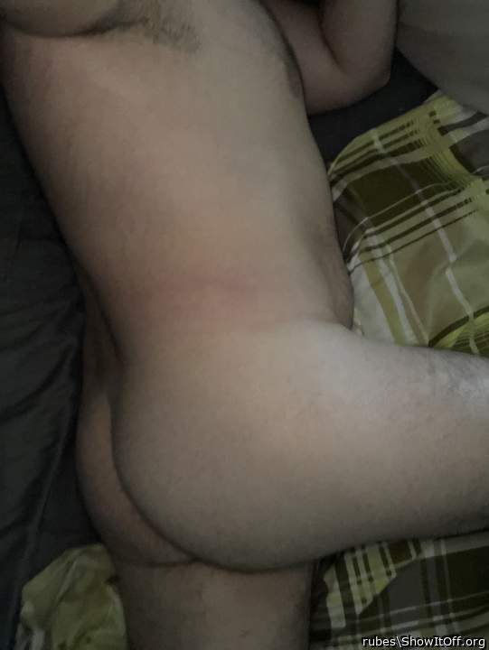 Awesome smooth ass cheeks and hot sexy crack    