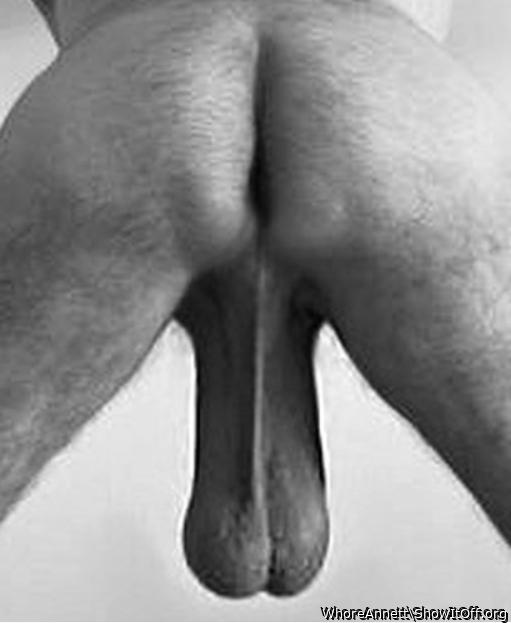 Wow......WOW.....!!!! I LOVE those balls...!   