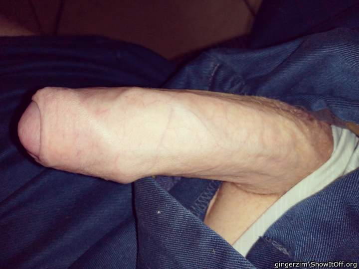 So gorgeous! I luv uncut cock&#128539;&#129392;
