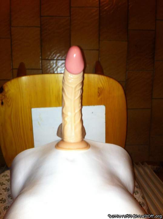 Adult image from Cumlover50