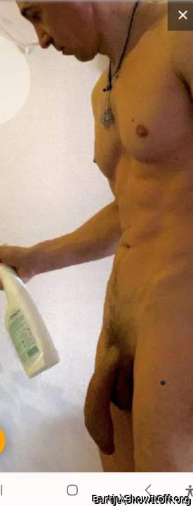 Adult image from Bartje